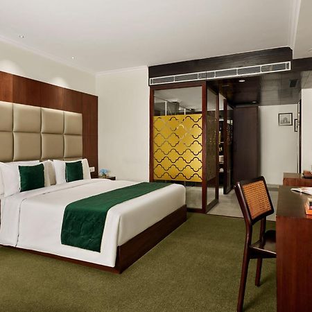 Deventure Sarovar Portico Patel Nagar New Delhi Exteriör bild