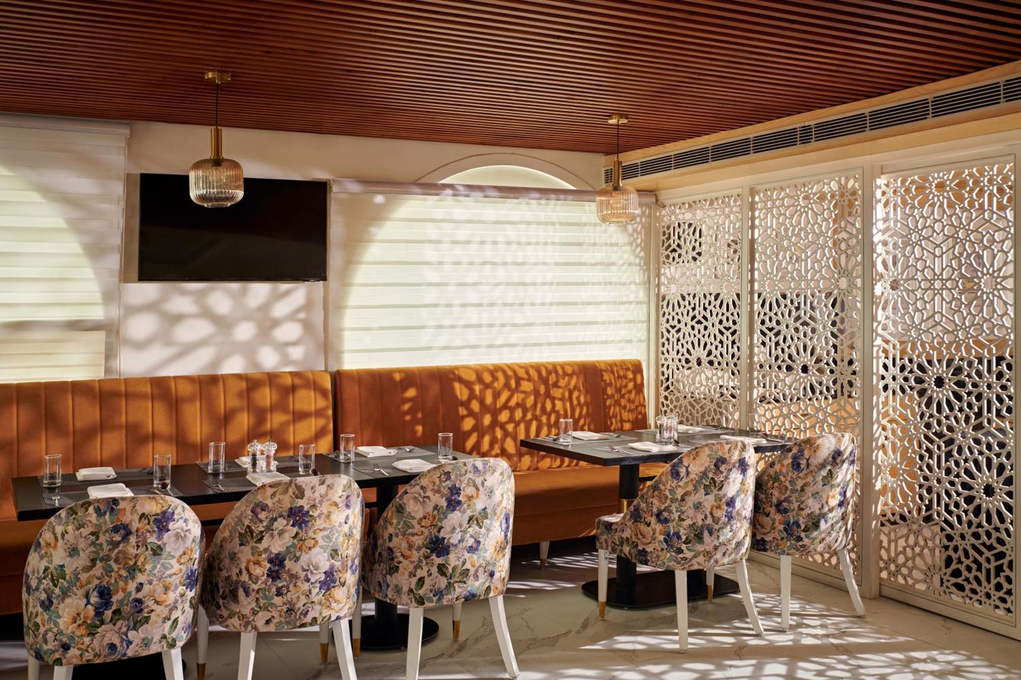Deventure Sarovar Portico Patel Nagar New Delhi Exteriör bild