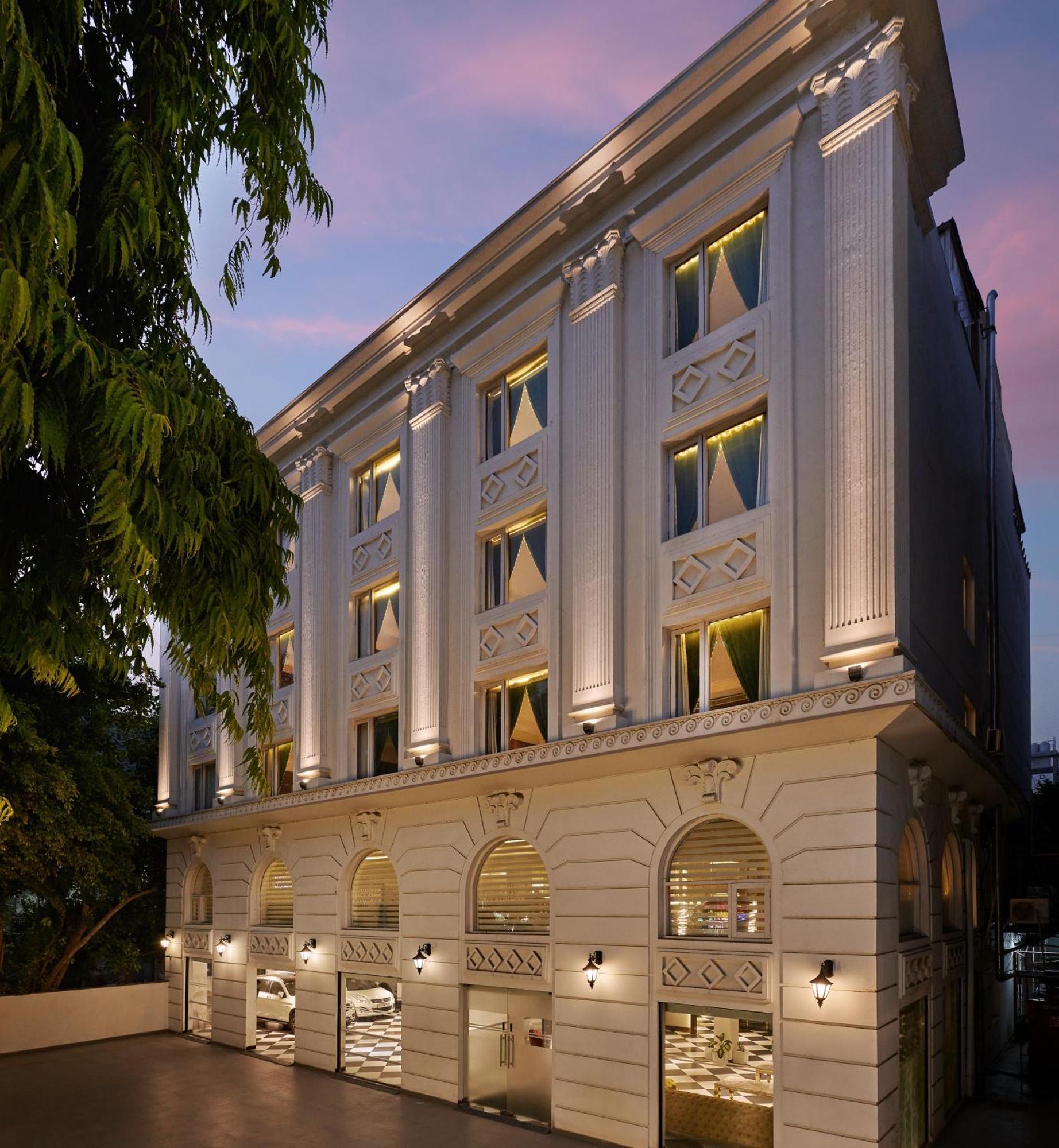 Deventure Sarovar Portico Patel Nagar New Delhi Exteriör bild